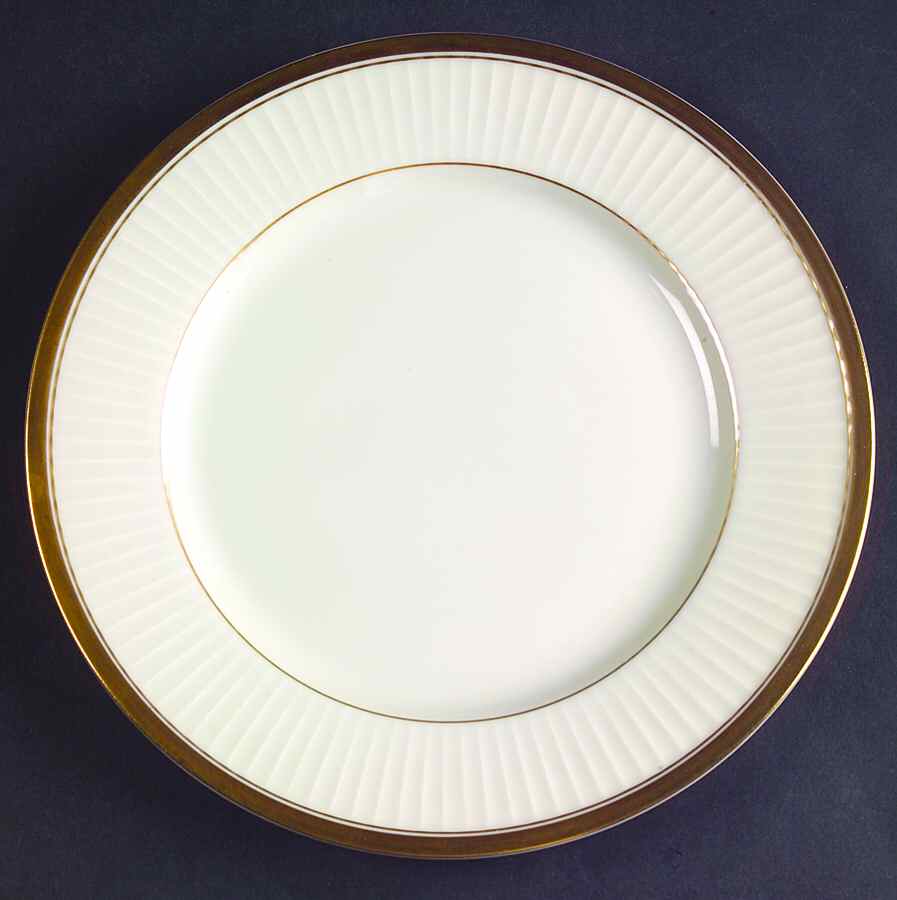 Classique d'Or Buff Bread & Butter Plate by Fitz & Floyd-1