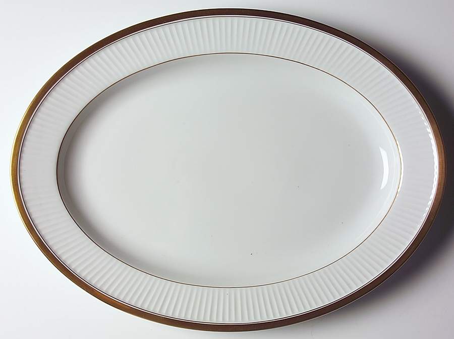 Classique d'Or White (Gold Ring, Verge and Trim) 14" Oval Serving Platter by Fitz & Floyd-1
