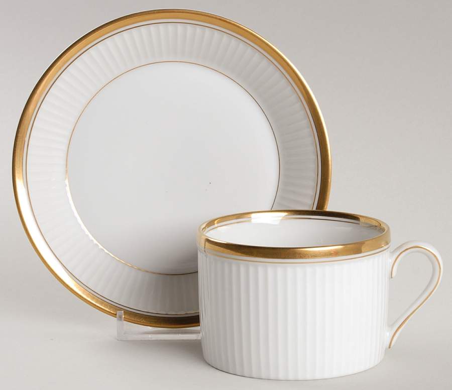 Classique d'Or White (Gold Ring, Verge and Trim) Flat Cup & Saucer Set by Fitz & Floyd-1