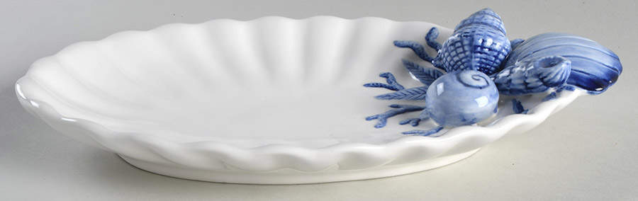 Coquille Bleu 12" Bread Tray by Fitz & Floyd-1