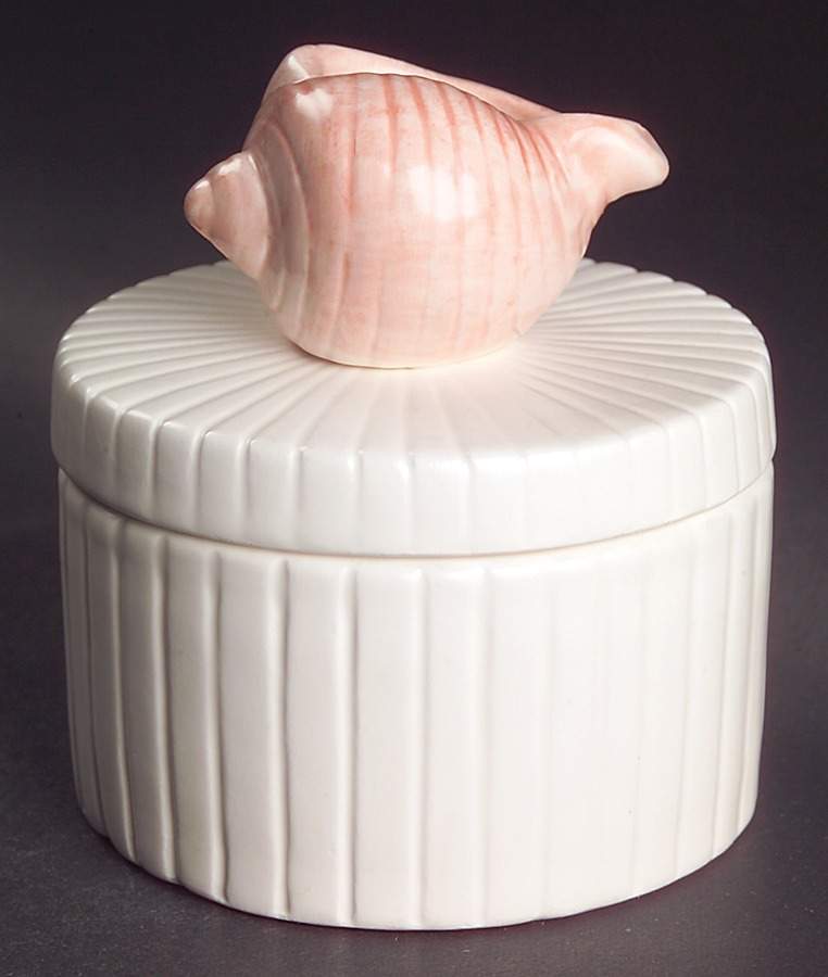 Coquille 2" Round Box & Lid by Fitz & Floyd-1
