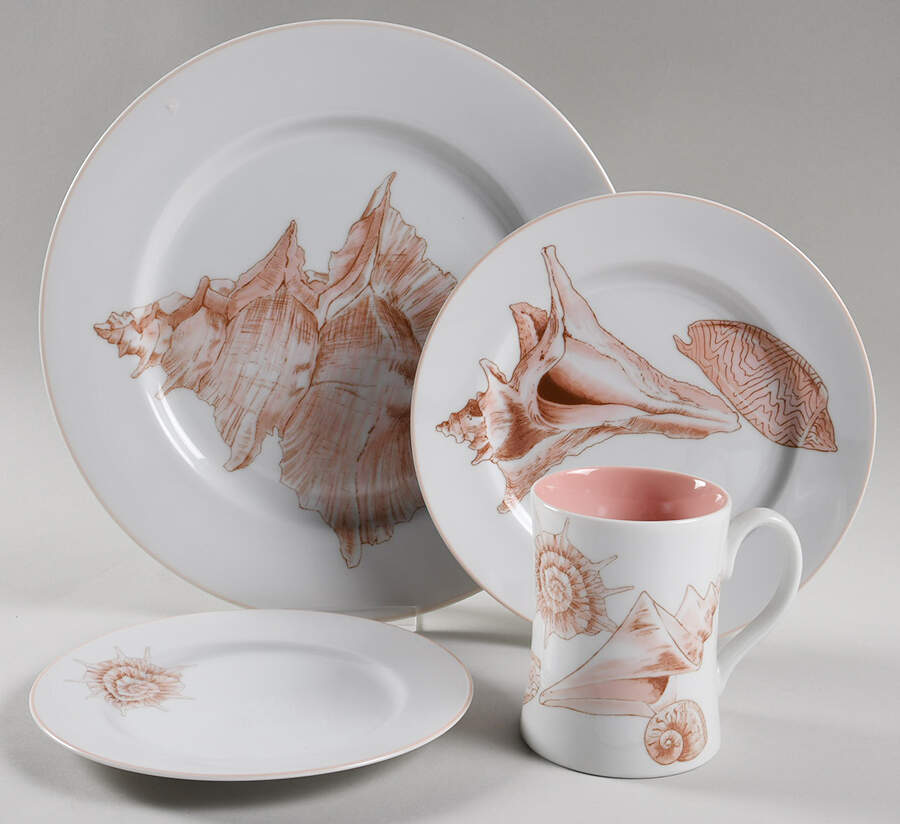 Coquille 32  Piece Estate Set by Fitz & Floyd-1