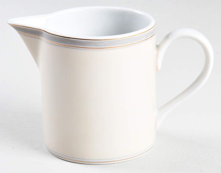 Coquillier Creamer by Fitz & Floyd-1