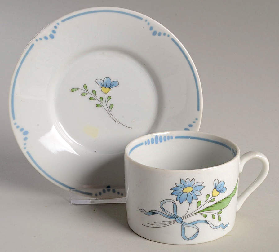 Dijon Flat Cup & Saucer Set by Fitz & Floyd-1