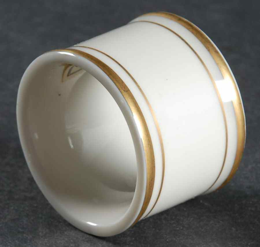Gold Mandarin Crest Napkin Ring by Fitz & Floyd-1