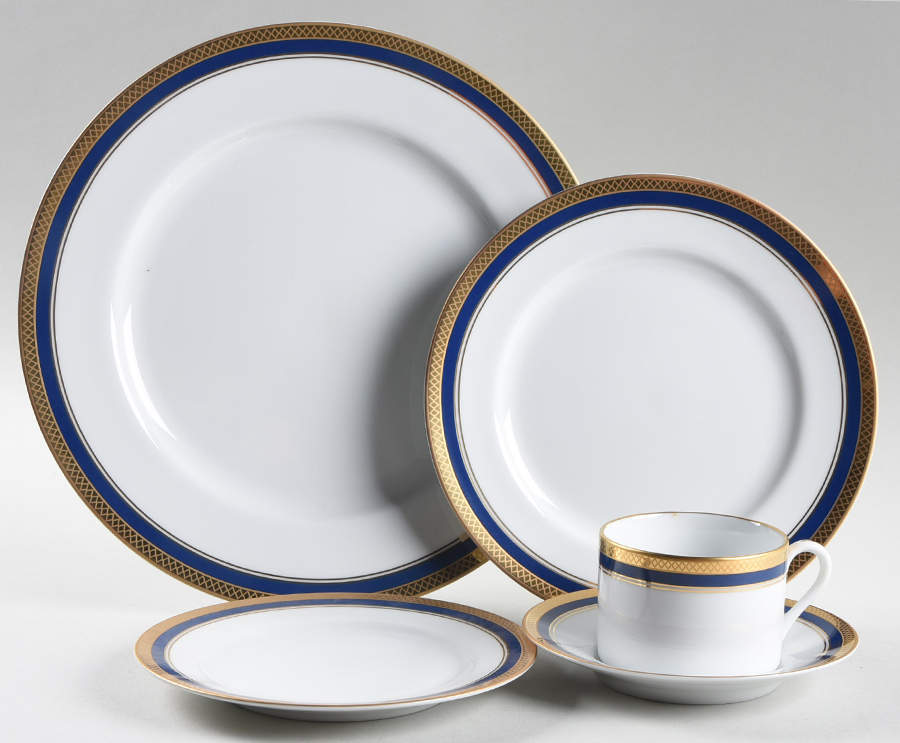 Hanover 5 Piece Place Setting by Fitz & Floyd-1