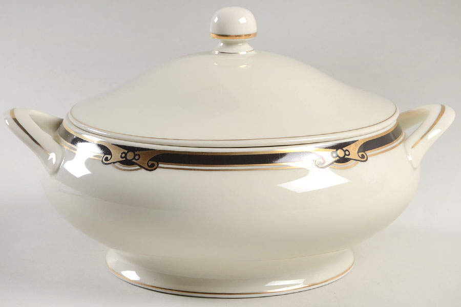 Hatteras Round Covered Vegetable by Fitz & Floyd-1