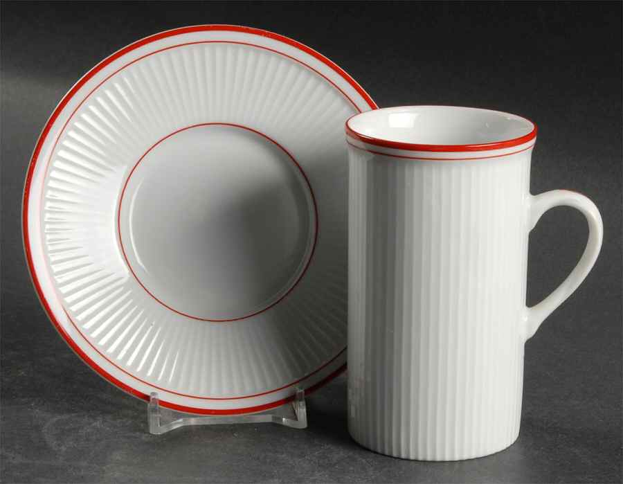 Holiday Classic Irish Coffee Cup and Saucer Set by Fitz & Floyd-1
