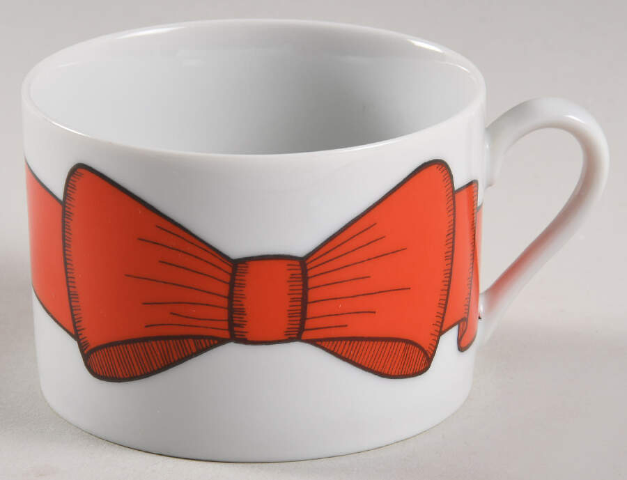 Holly Wreath Flat Cup by Fitz & Floyd-1
