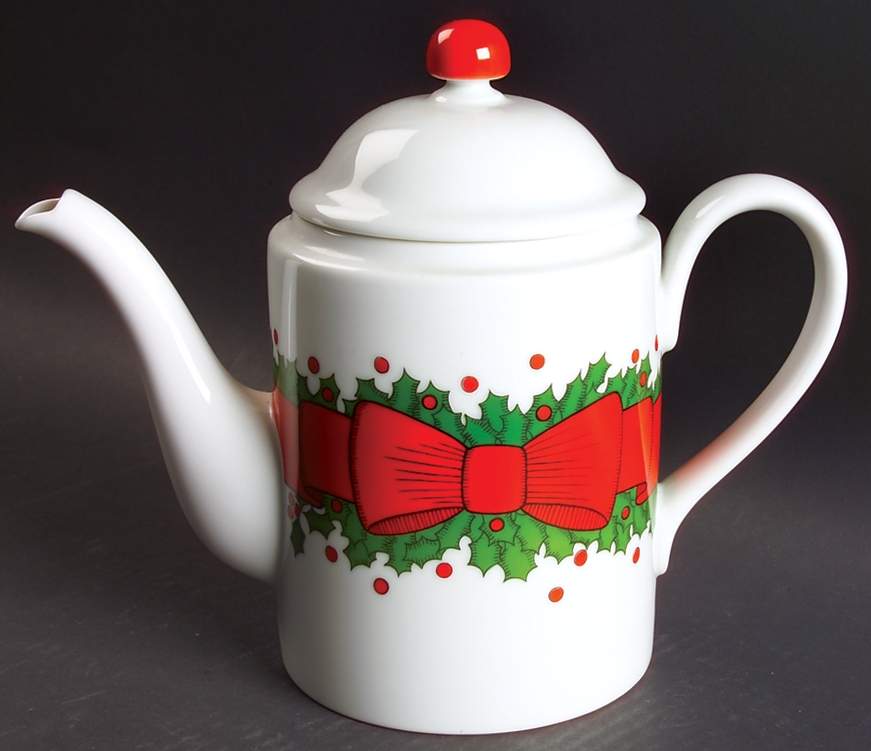 Holly Wreath Coffee Pot & Lid by Fitz & Floyd-1