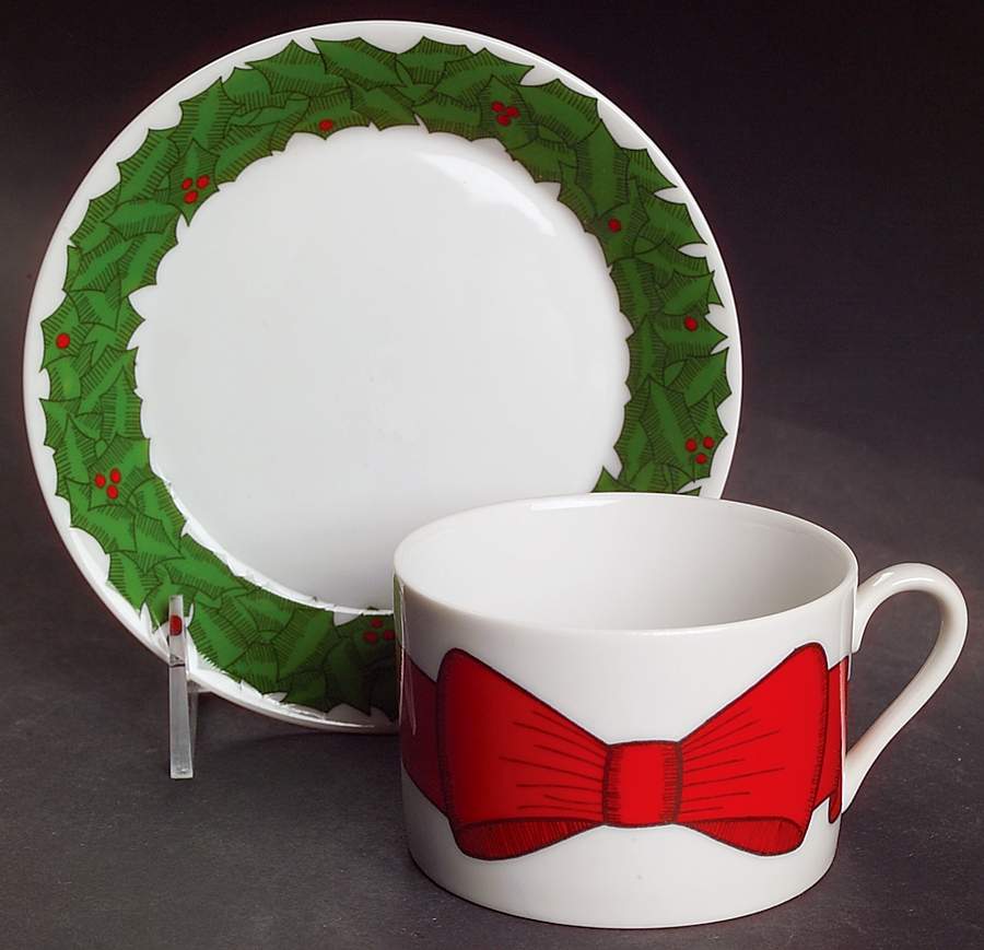 Holly Wreath Flat Cup & Saucer Set by Fitz & Floyd-1