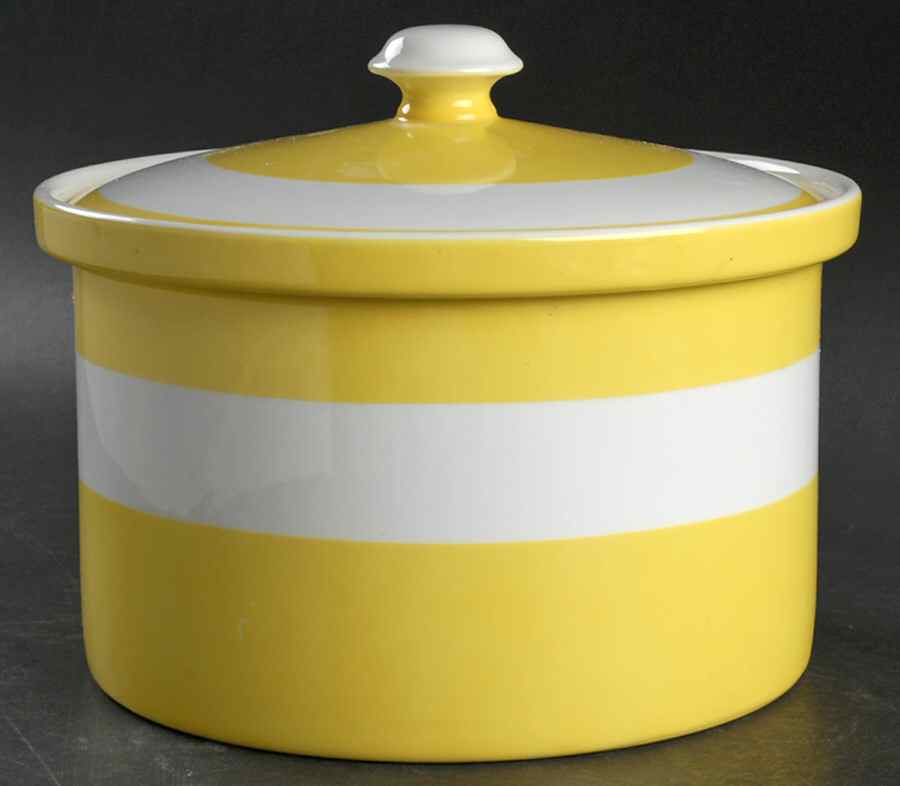 La Ronde Dark Yellow 2.5 Qt Round Covered Casserole by Fitz & Floyd-1