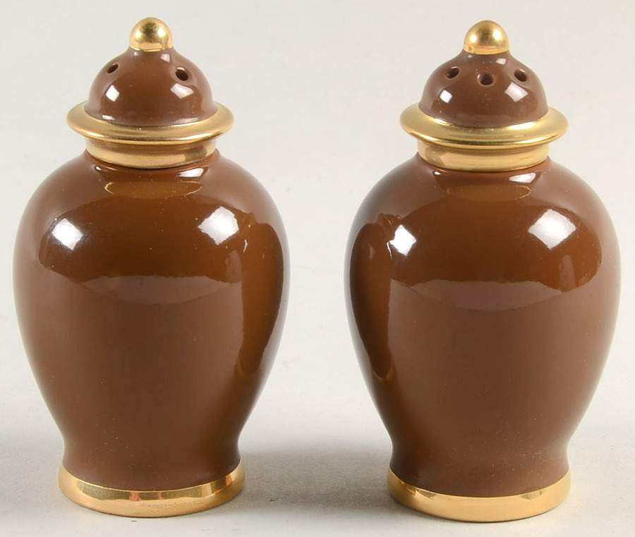 Medaillon d'Or Cognac (Medium Brown) Salt & Pepper Set with Lids by Fitz & Floyd-1