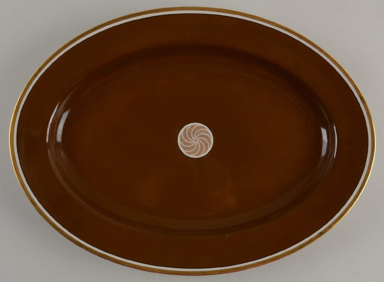 Medaillon d'Or Cognac (Medium Brown) 14" Oval Serving Platter by Fitz & Floyd-1