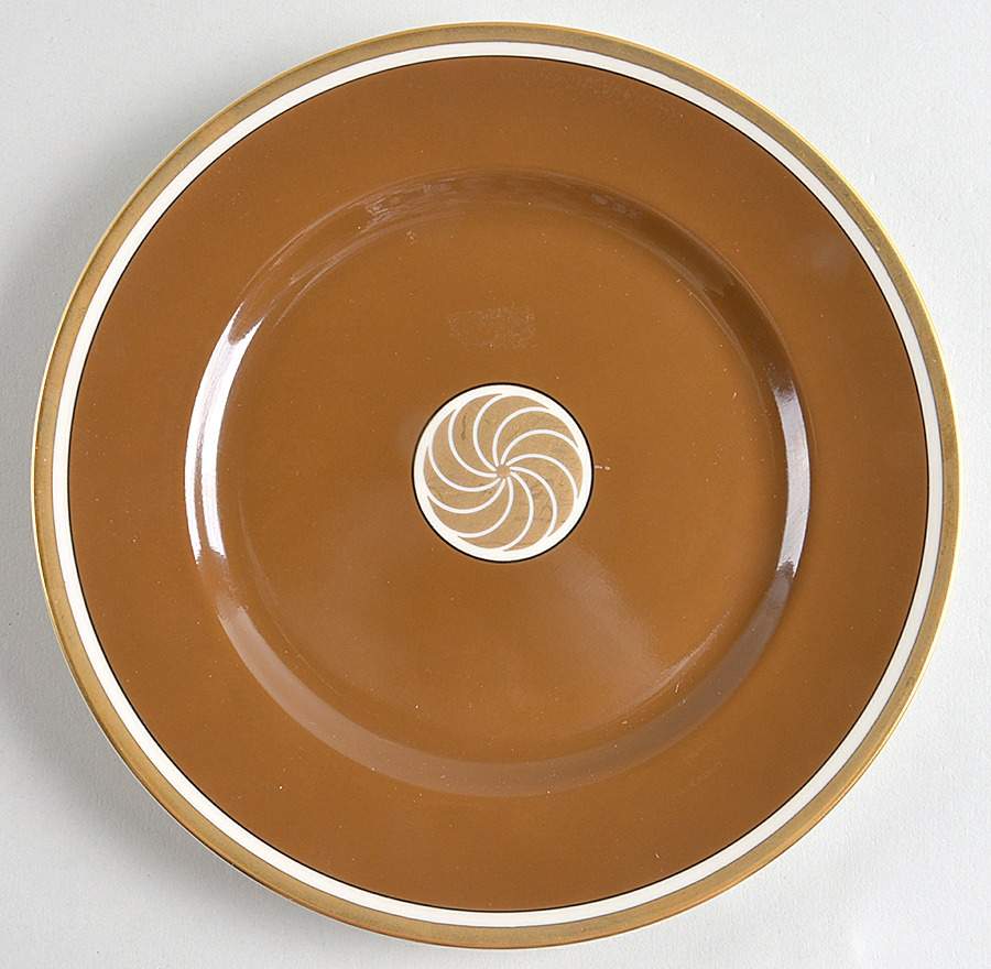 Medaillon d'Or Cognac (Medium Brown) Salad Plate by Fitz & Floyd-1