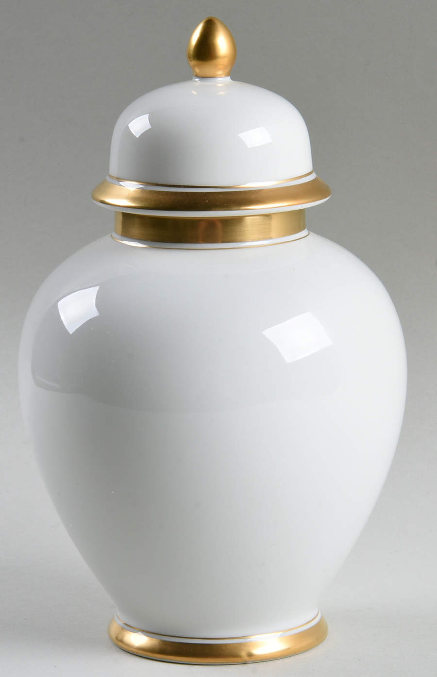 Palais White (Japan) Medium Ginger Jar & Lid by Fitz & Floyd-1