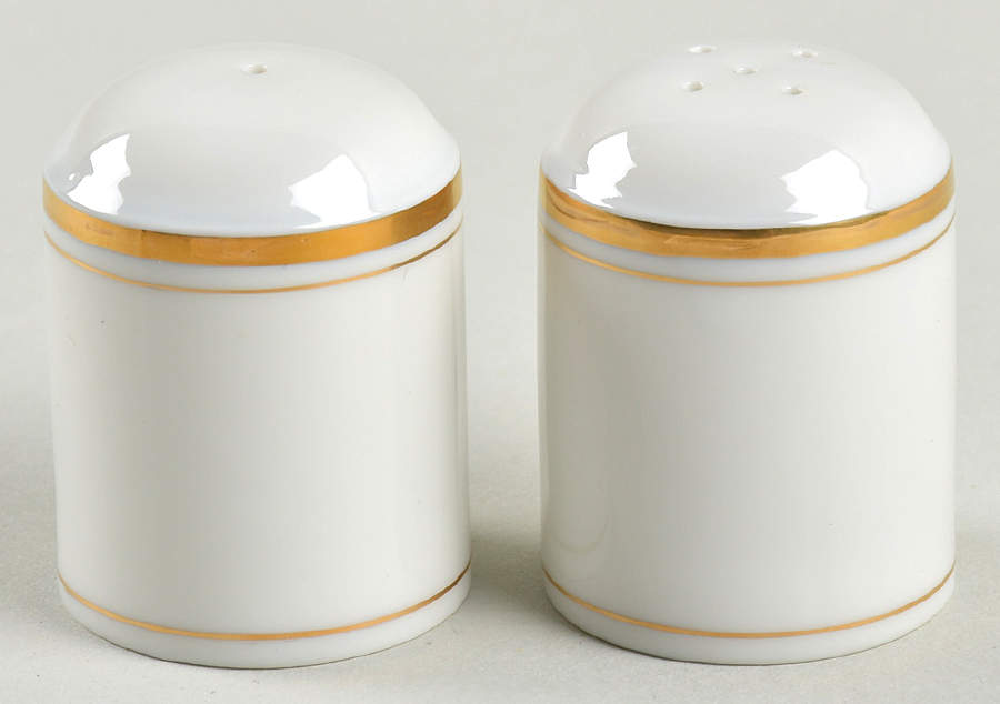 Palais White (Japan) Individual Salt & Pepper Set by Fitz & Floyd-1