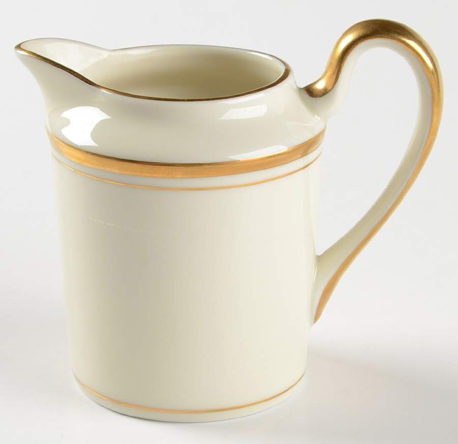 Palais White (Japan) Creamer by Fitz & Floyd-1