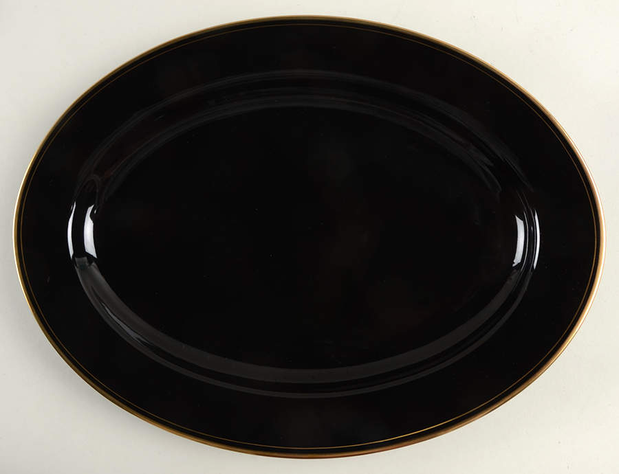 Pavillon Black 14" Oval Serving Platter by Fitz & Floyd-1