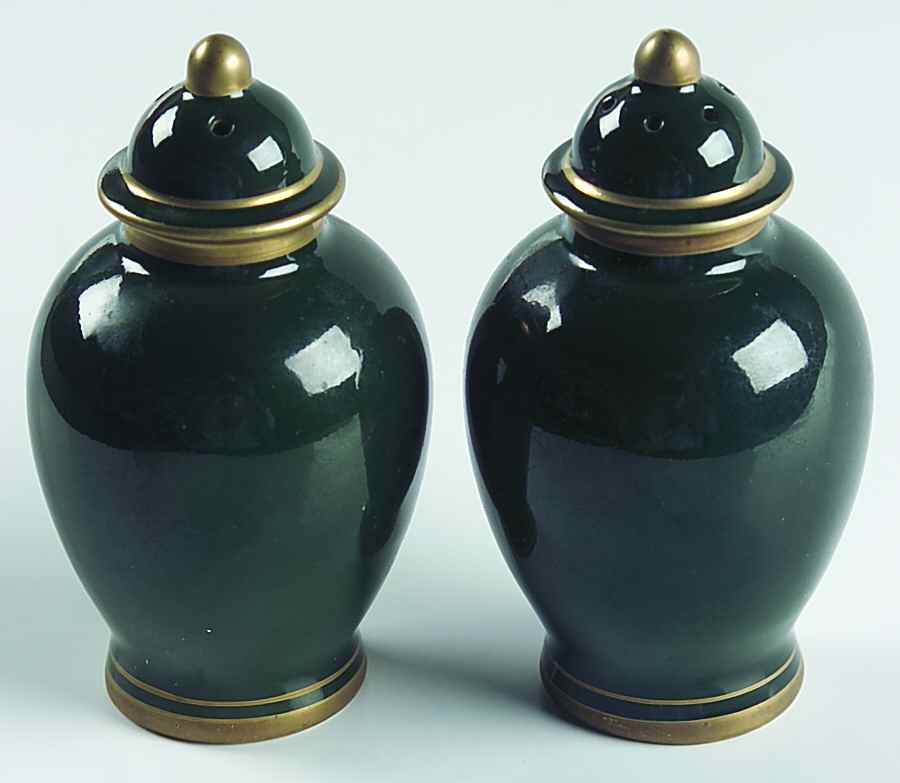 Pavillon Hunter Green Salt & Pepper Set by Fitz & Floyd-1