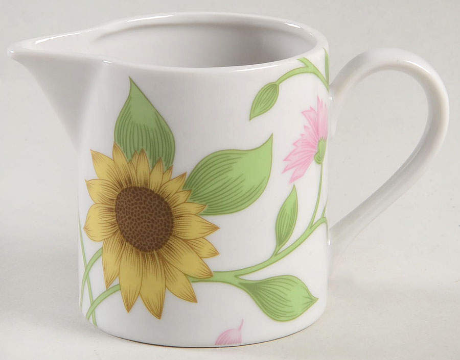 Petite Fleur Creamer by Fitz & Floyd-1