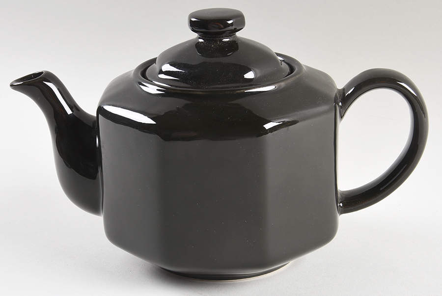 Quadrille Black (Earthenware) Teapot & Lid by Fitz & Floyd-1