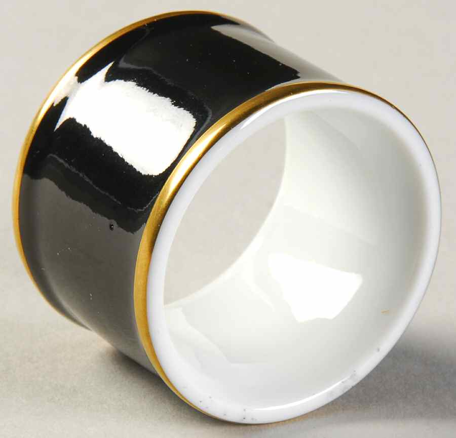 Renaissance Black On White Napkin Ring by Fitz & Floyd-1