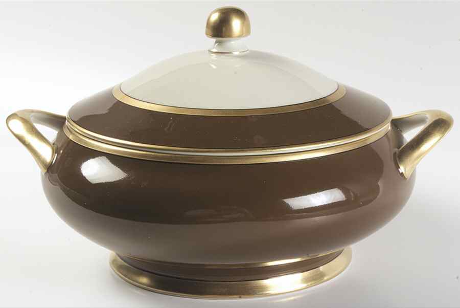 Renaissance Cognac (Medium Brown) Round Covered Vegetable by Fitz & Floyd-1