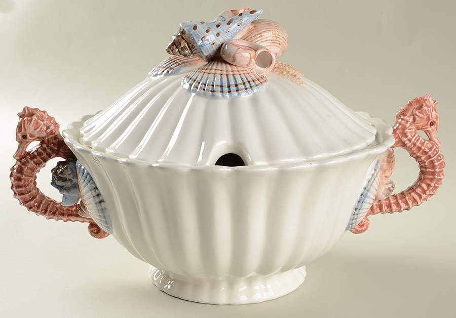 Seahorse Giftware Tureen &  Lid by Fitz & Floyd-1