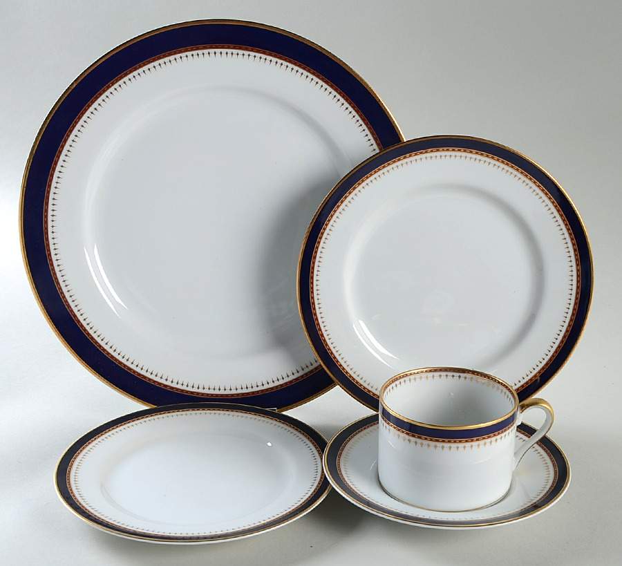 Starburst 40 Piece Estate Set by Fitz & Floyd-1