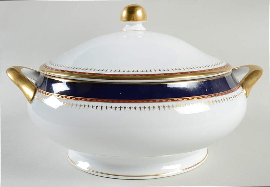 Starburst Round Covered Vegetable by Fitz & Floyd-1