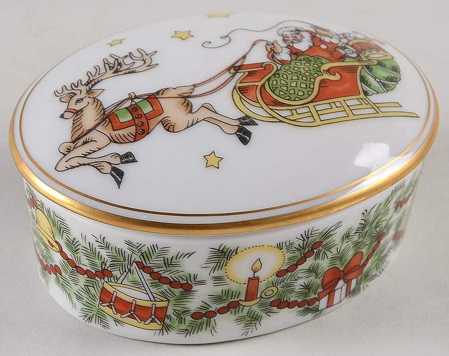 St. Nicholas Box-Oval/With Lid-Mini 3" by Fitz & Floyd-1