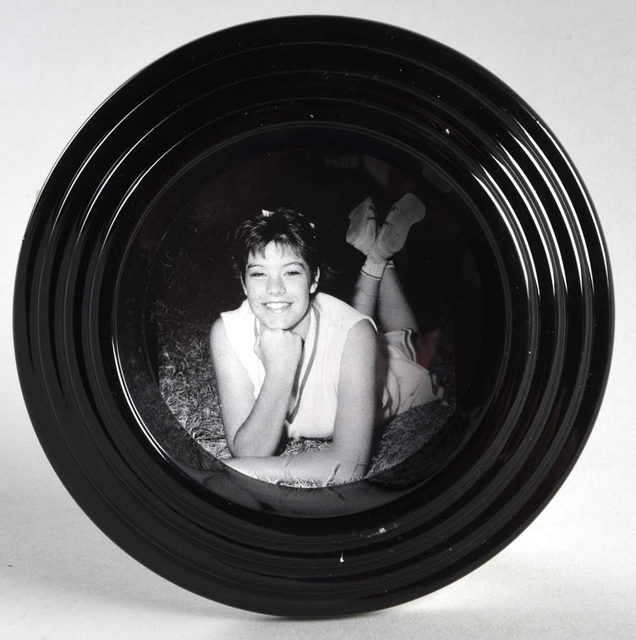 Total Color Black (Round, Smooth) Round Frame-Holds 3" X 3" by Fitz and Floyd-1