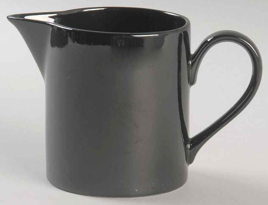 Total Color Black (Round, Smooth) Creamer by Fitz and Floyd-1