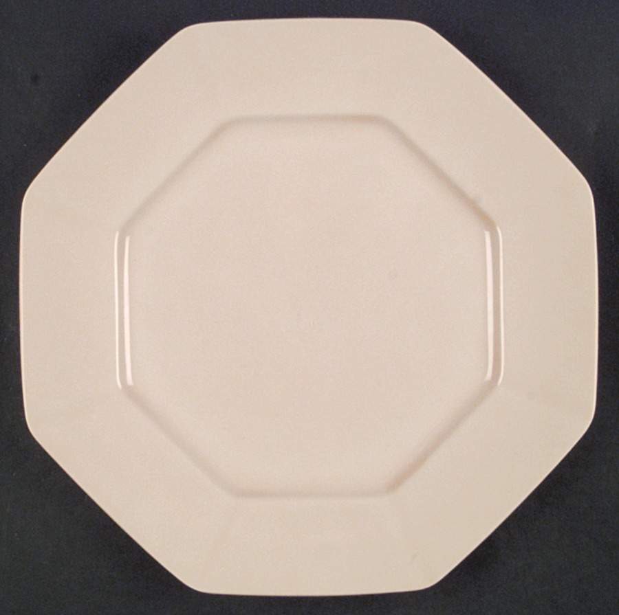 Total Color Peach (Octagonal) Dinner Plate by Fitz & Floyd-1