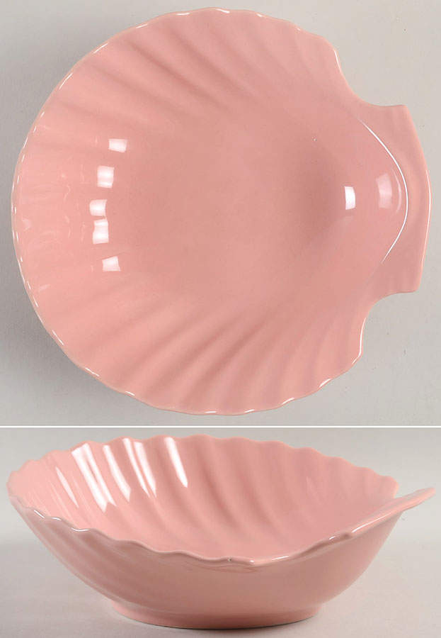 Total Color Coral Peach (Round) 9" Shell Shaped Dish by Fitz and Floyd-1