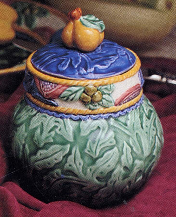 Tuscany Majolica Small Canister & Lid by Fitz and Floyd-1