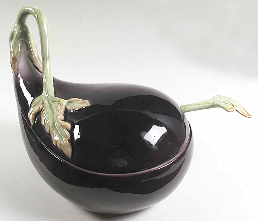 Vegetable Garden Tureen & Lid w/Ladle by Fitz & Floyd-1