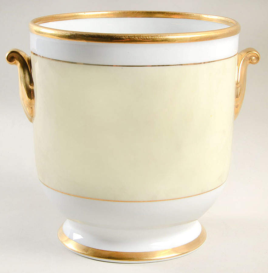 Versailles Crème 7" Cachepot by Fitz & Floyd-1