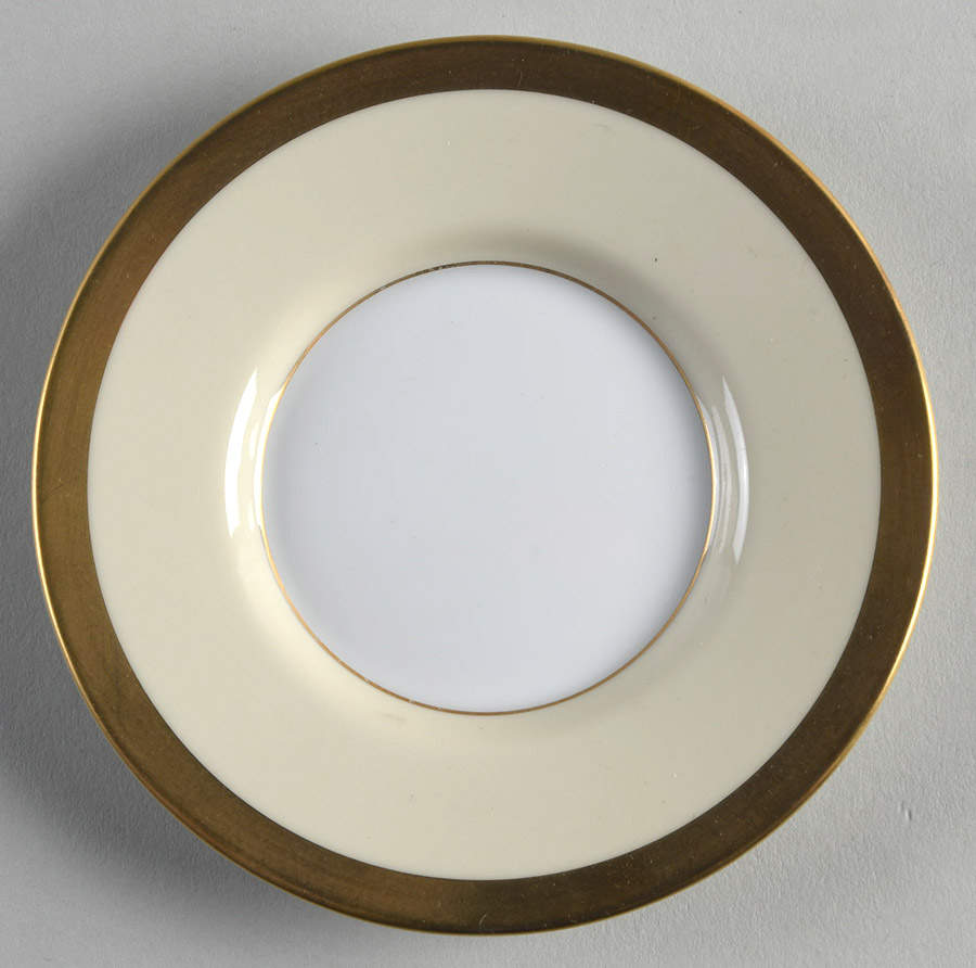 Versailles Crème Saucer for Demitasse Cup by Fitz & Floyd-1