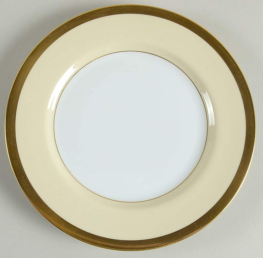 Versailles Crème Salad Plate by Fitz & Floyd-1
