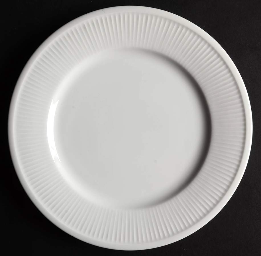 White Classic Dinner Plate by Fitz & Floyd-1