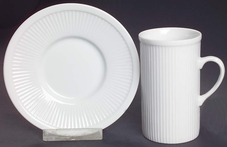 White Classic Irish Coffee Cup and Saucer Set by Fitz & Floyd-1
