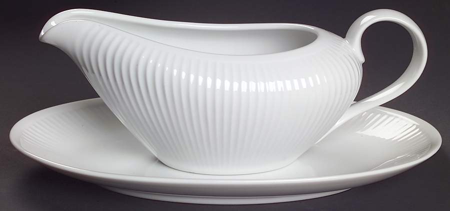 White Classic Gravy Boat & Underplate/Relish by Fitz & Floyd-1