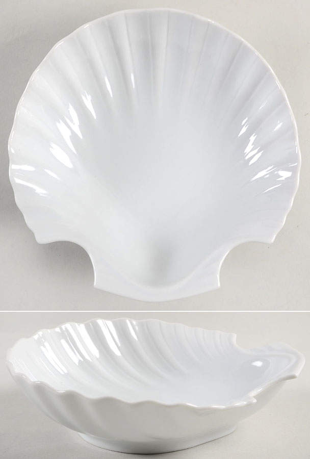 White Shoulders 7" Shell Shaped Dish by Fitz & Floyd-1