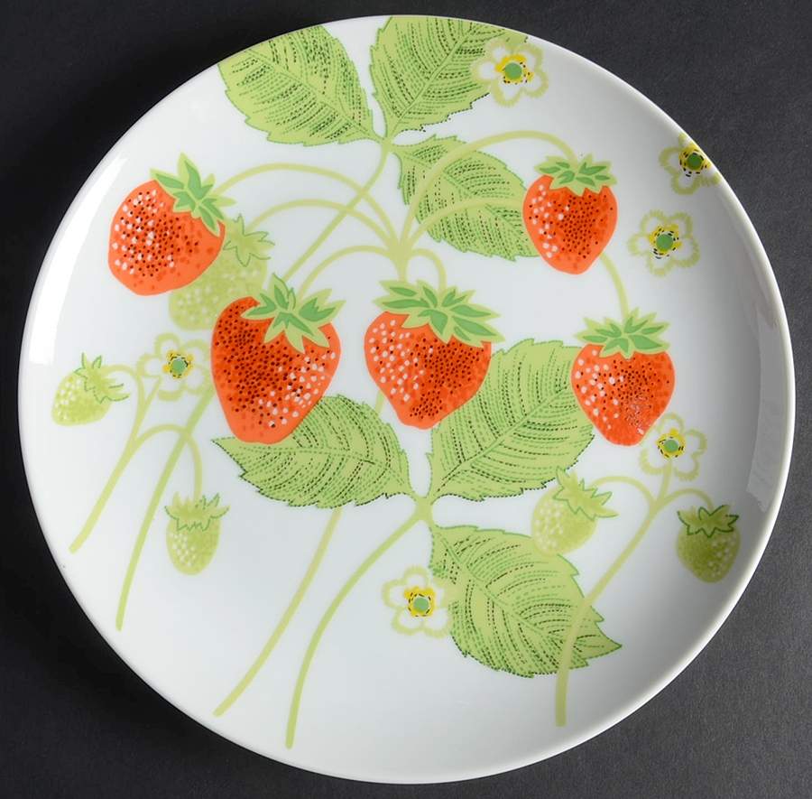 Wild Strawberry Luncheon Plate by Fitz & Floyd-1