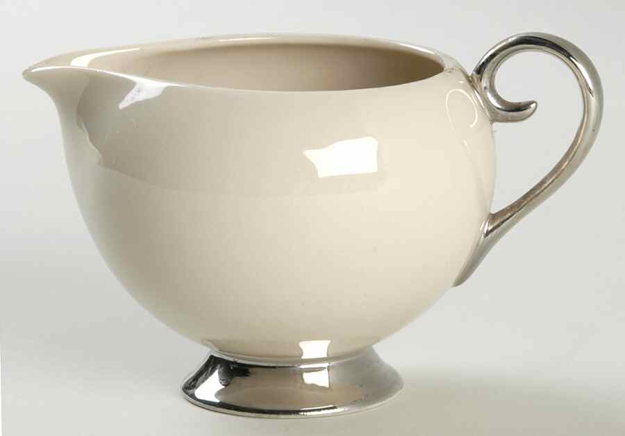 Bellmere (Rim & Coupe) Creamer by Flintridge-1