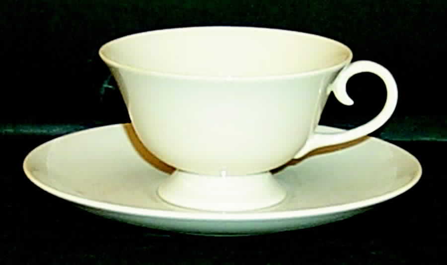 Bon Lite White Footed Cup & Saucer Set by Flintridge-1