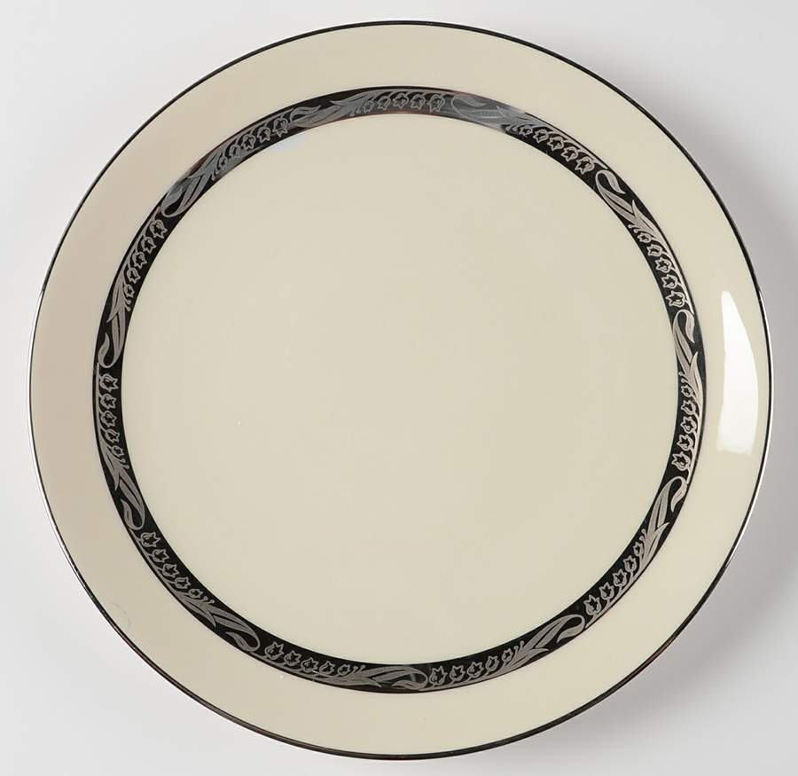 Bridal Wreath No Color Band Coupe Dinner Plate by Flintridge-1