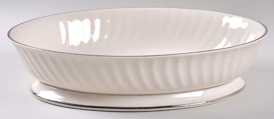 Cellino (Platinum) 9" Oval Vegetable Bowl by Flintridge-1
